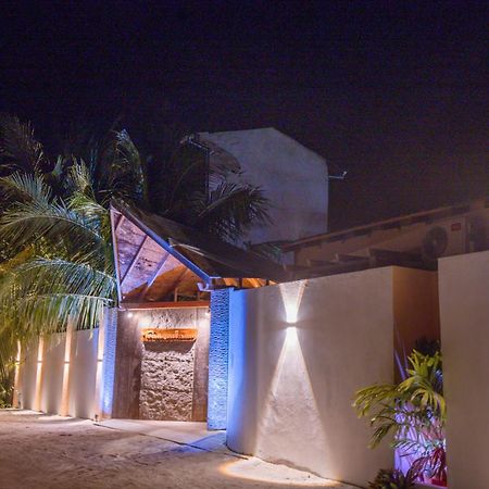 Tranquil Thoddoo Hotel Luaran gambar