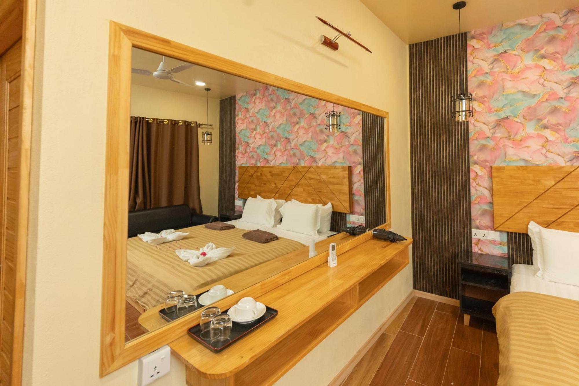 Tranquil Thoddoo Hotel Luaran gambar